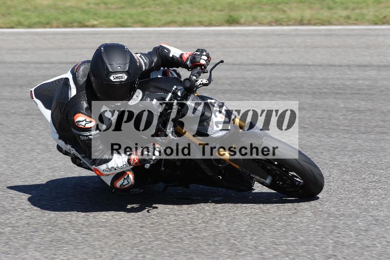 Archiv-2025/48 25.08.2025 Cornu Master School ADR/rot-rouge/126